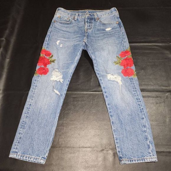 Levi's Womens 501 Embroidered Rose Distressed Button Fly Jeans 25 x 26 - Picture 1 of 5
